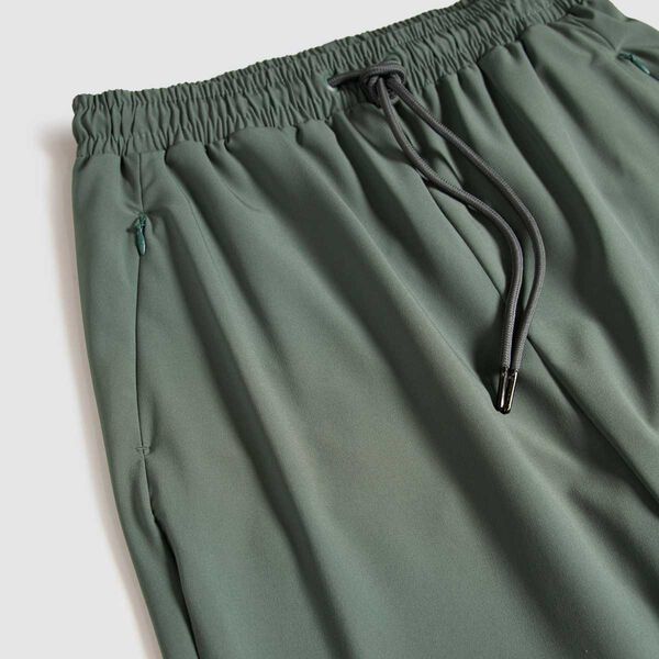 pantalones deportivos image number null
